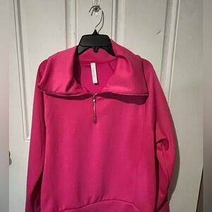 Dear Scarlett Bright Pink Lounge/Travel Set. Top is a 2X. Bottoms are a 3X